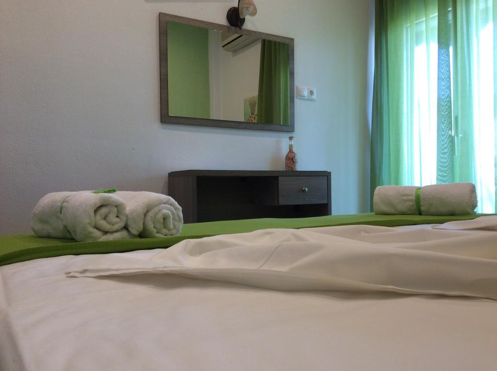 Nopi-zoi Gasthof Skiathos-Stadt